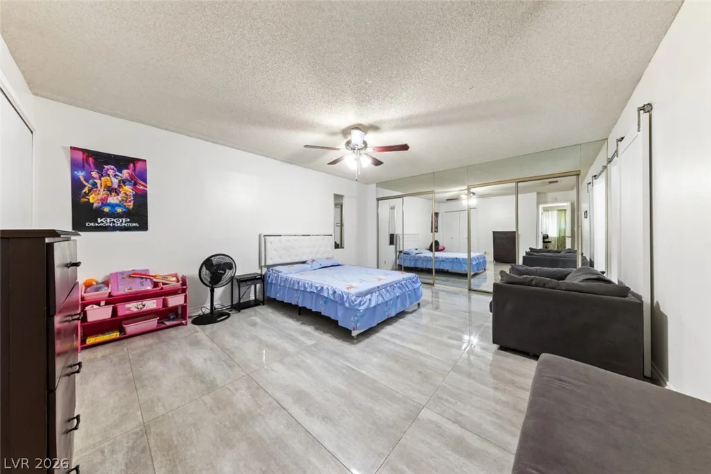 3969 Sorrento, Las Vegas, NV 89121