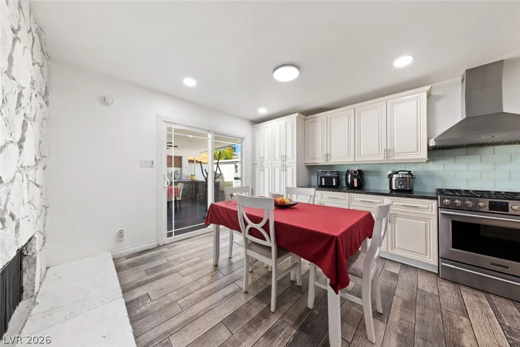 3969 Sorrento, Las Vegas, NV 89121