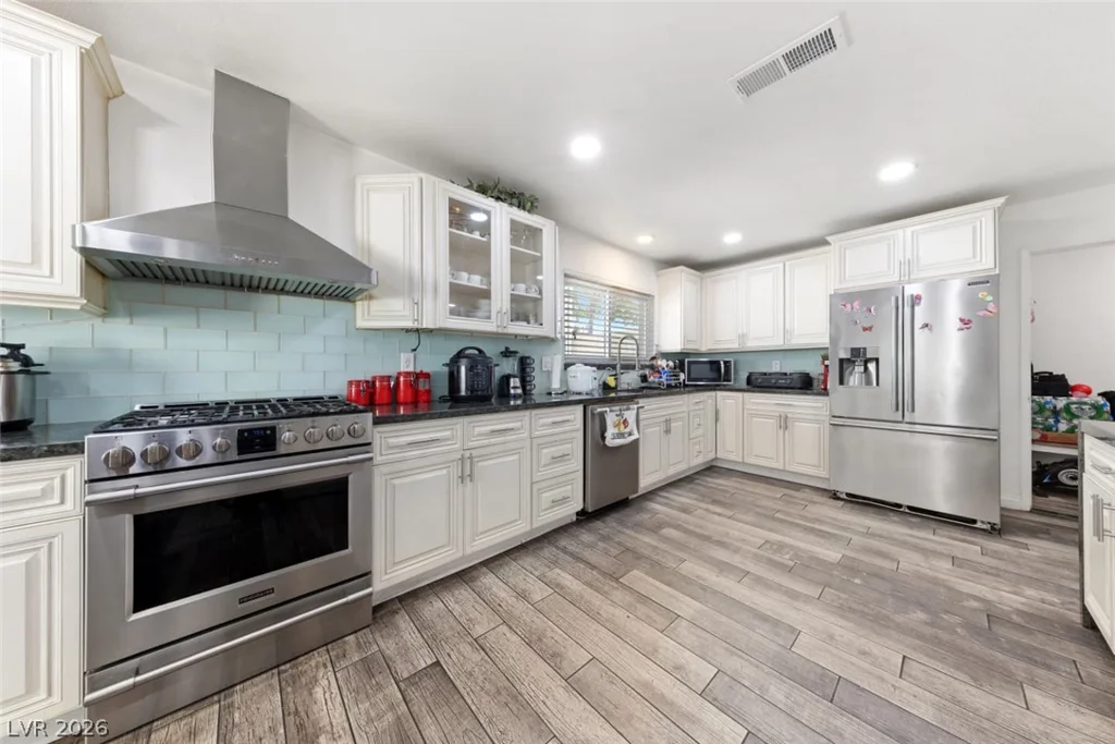 3969 Sorrento, Las Vegas, NV 89121