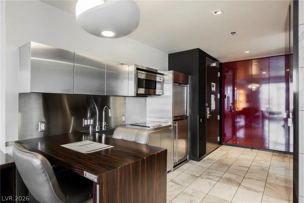 4381 Flamingo, Las Vegas, NV 89103