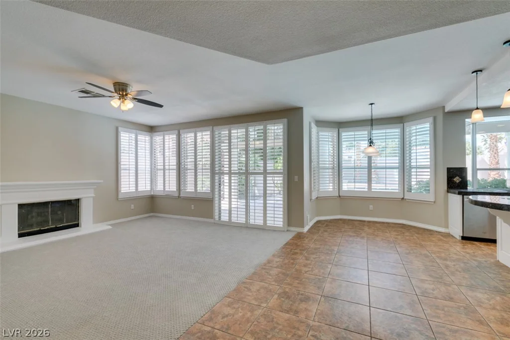 8324 Granite Lake, Las Vegas, NV 89128