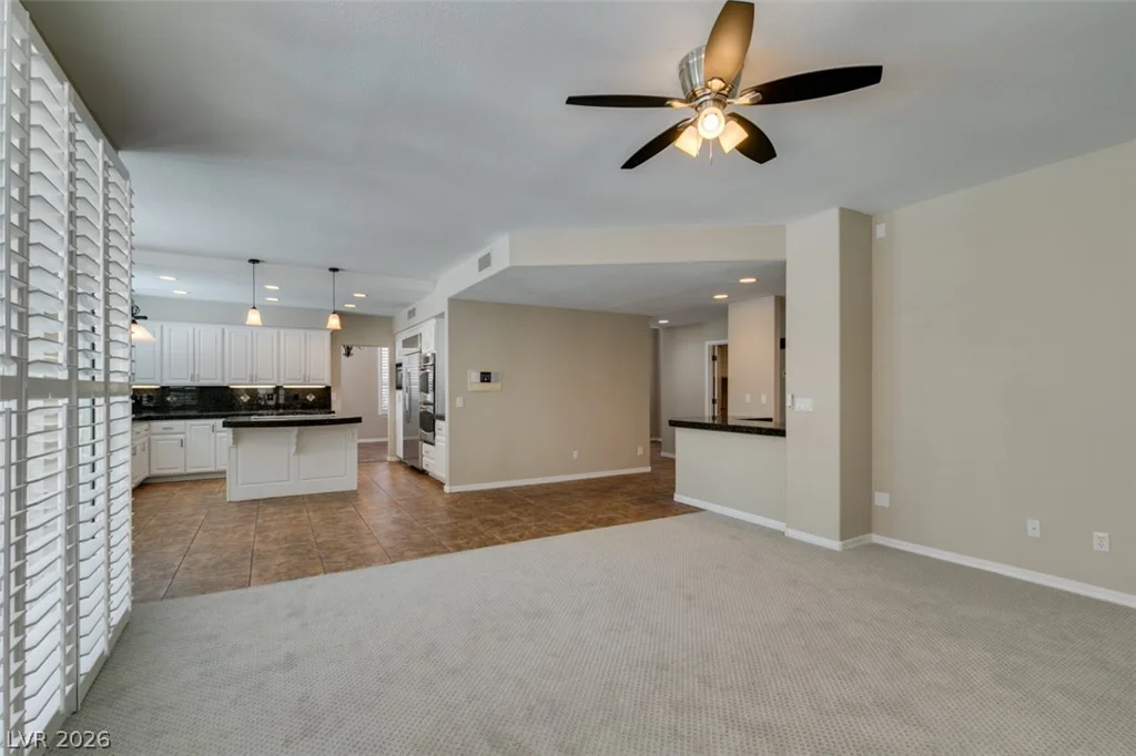 8324 Granite Lake, Las Vegas, NV 89128