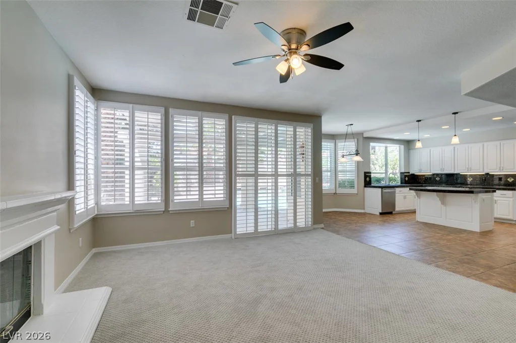8324 Granite Lake, Las Vegas, NV 89128