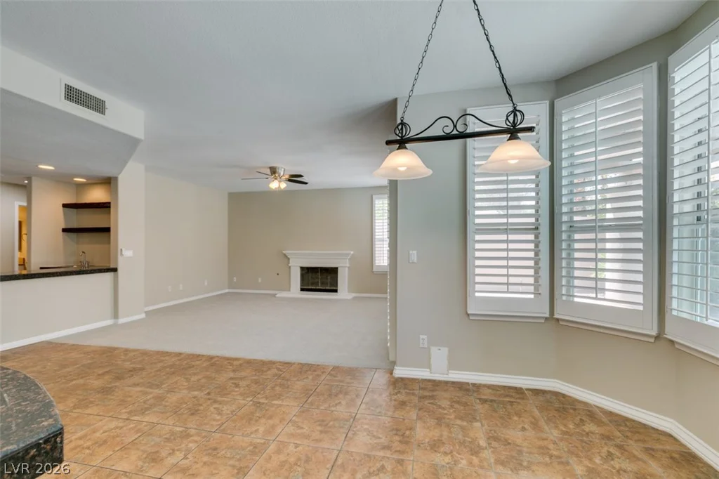 8324 Granite Lake, Las Vegas, NV 89128