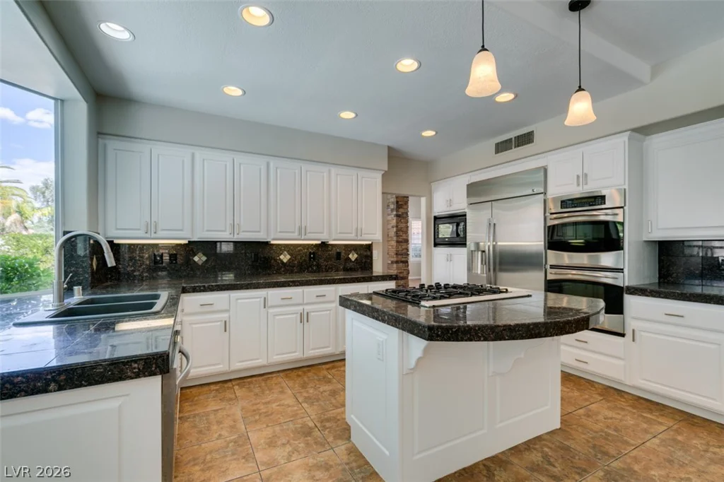 8324 Granite Lake, Las Vegas, NV 89128