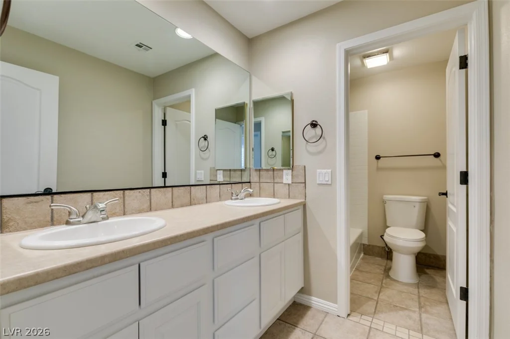 8324 Granite Lake, Las Vegas, NV 89128