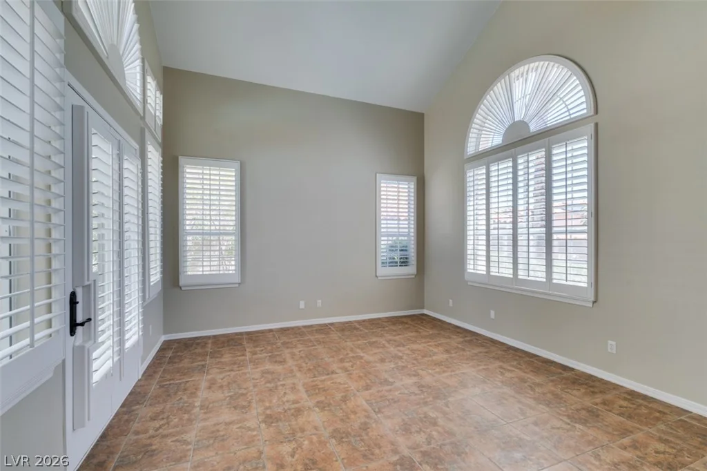 8324 Granite Lake, Las Vegas, NV 89128