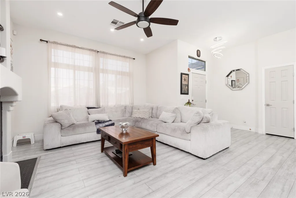 2357 Bridle Wreath, Las Vegas, NV 89156
