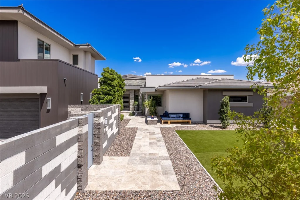 4050 Tomsik, Las Vegas, NV 89129