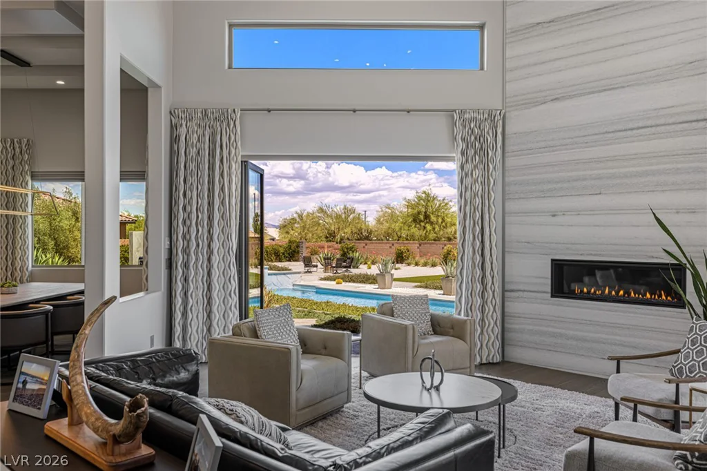 4050 Tomsik, Las Vegas, NV 89129