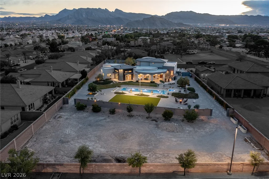 4050 Tomsik, Las Vegas, NV 89129