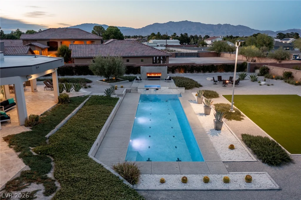 4050 Tomsik, Las Vegas, NV 89129