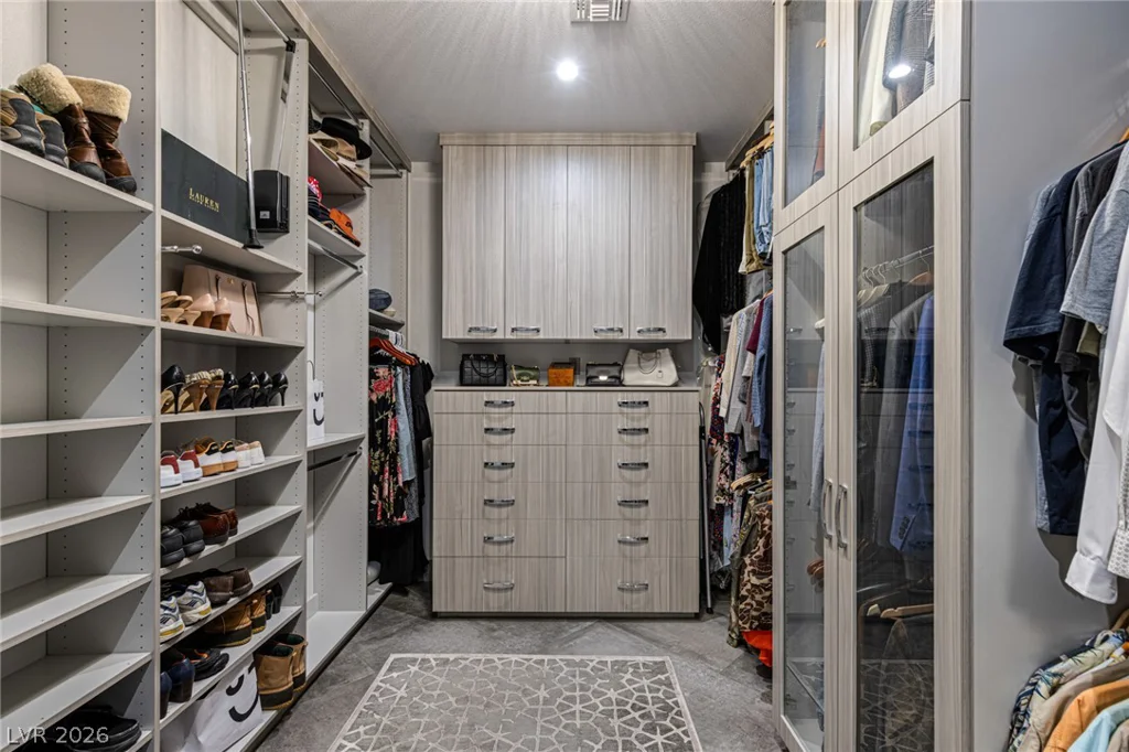 4050 Tomsik, Las Vegas, NV 89129