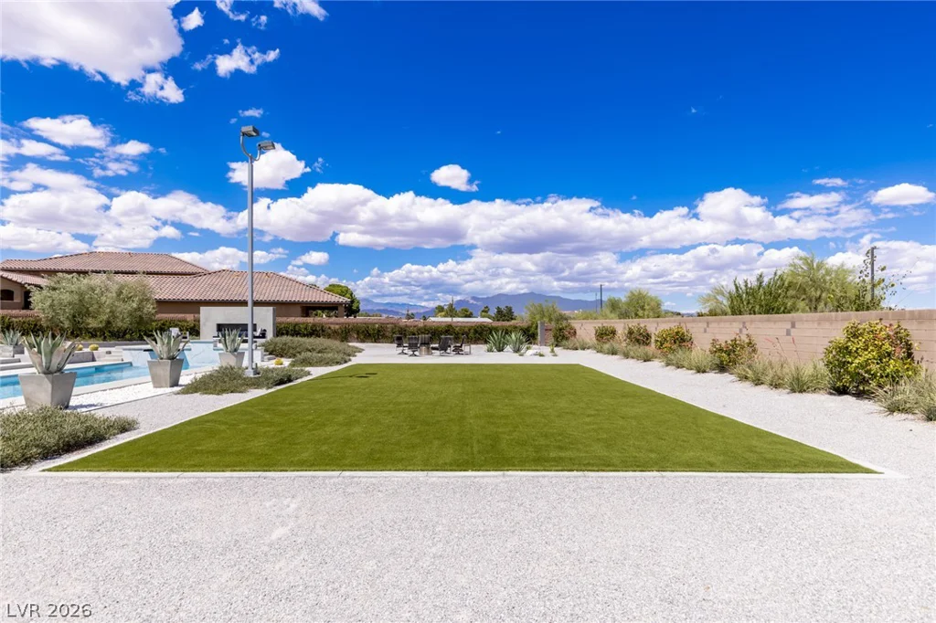 4050 Tomsik, Las Vegas, NV 89129