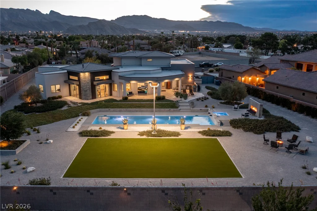 4050 Tomsik, Las Vegas, NV 89129
