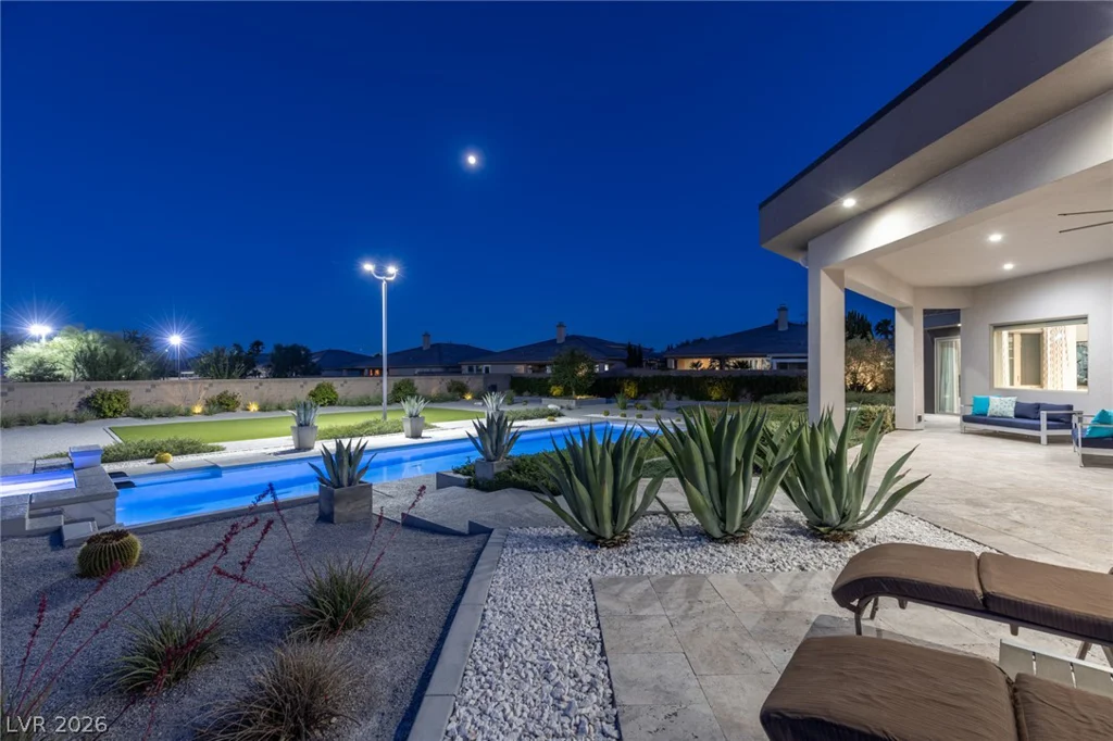 4050 Tomsik, Las Vegas, NV 89129