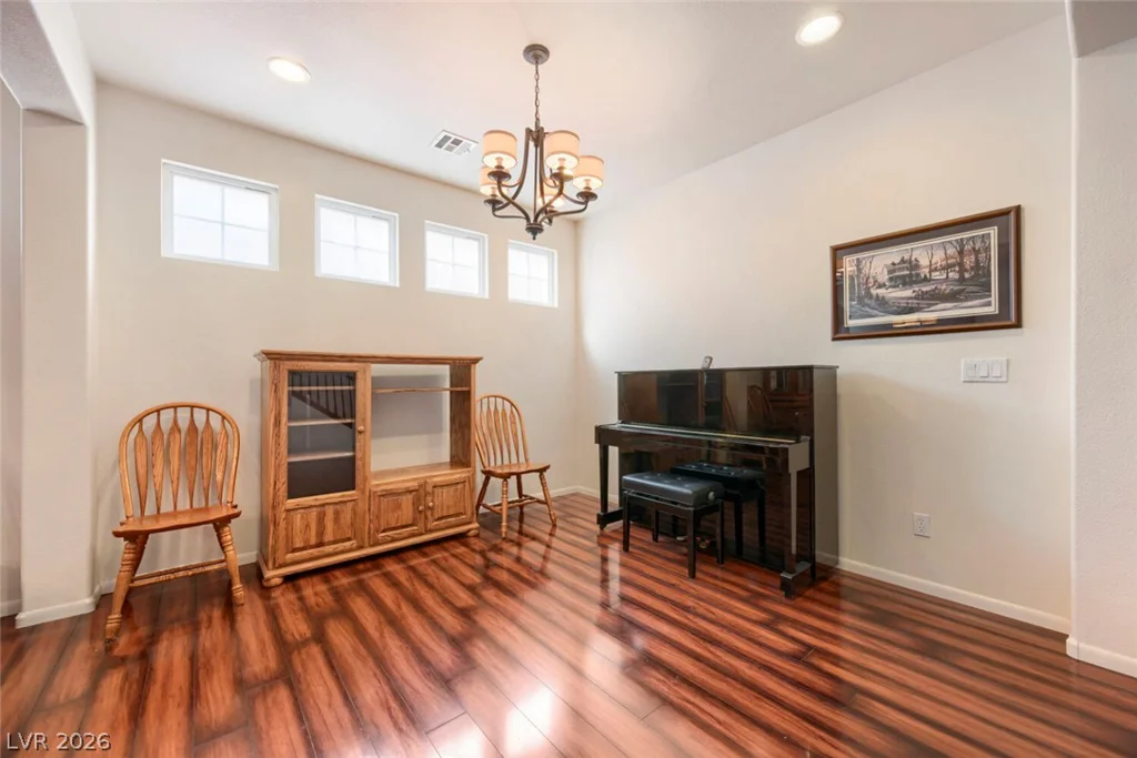 5736 Baronese, North Las Vegas, NV 89031
