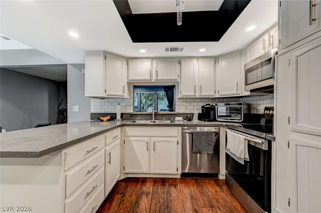 3537 Legendary, Las Vegas, NV 89121