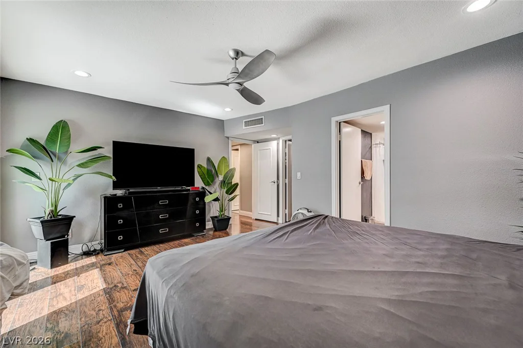 3537 Legendary, Las Vegas, NV 89121