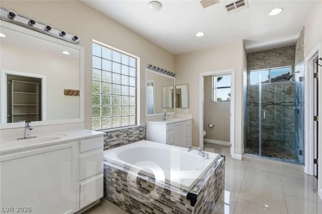 10464 Calico Pines, Las Vegas, NV 89135