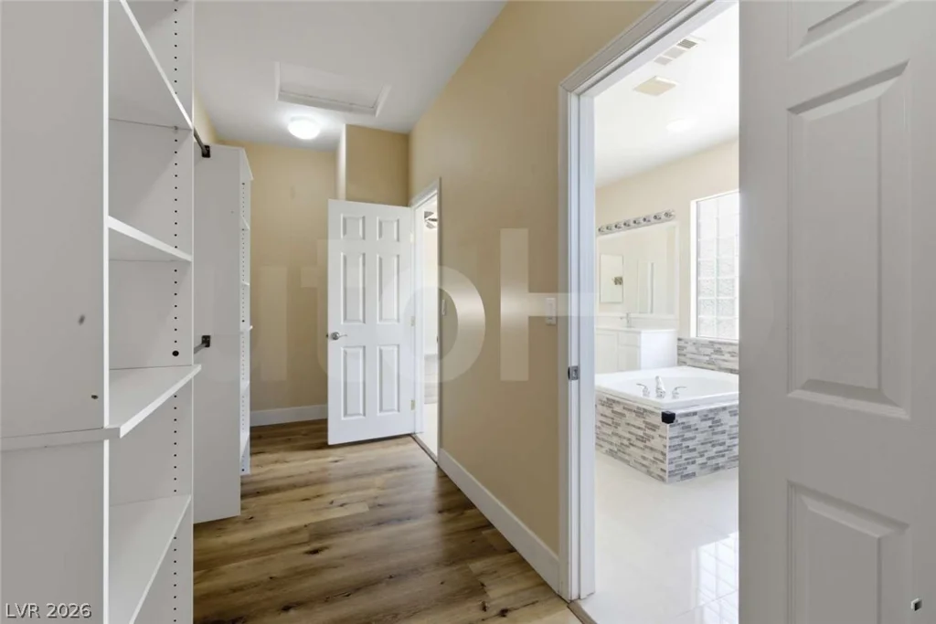 10464 Calico Pines, Las Vegas, NV 89135