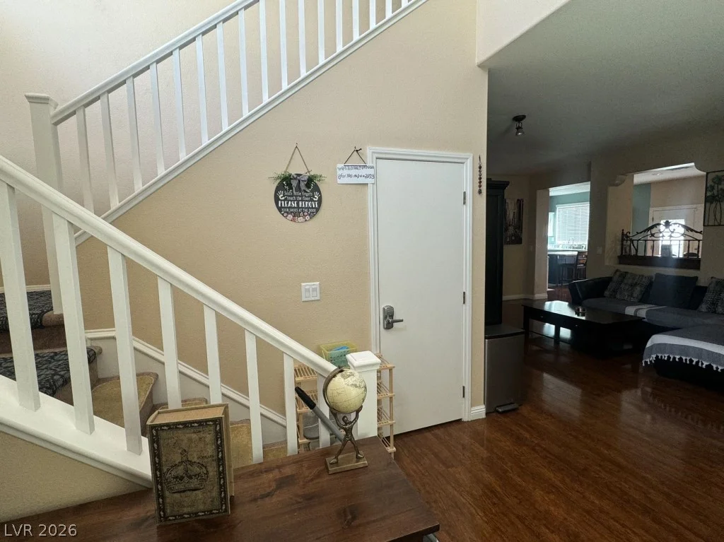 9695 Ridgebluff, Las Vegas, NV 89148