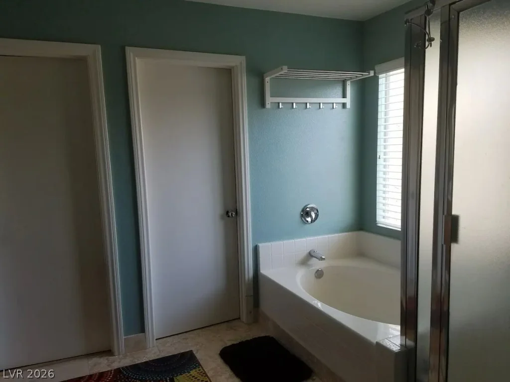 9695 Ridgebluff, Las Vegas, NV 89148