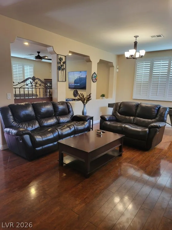 9695 Ridgebluff, Las Vegas, NV 89148