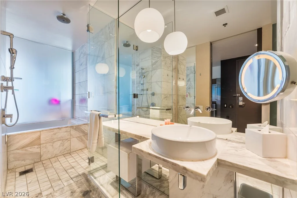 4381 Flamingo, Las Vegas, NV 89103