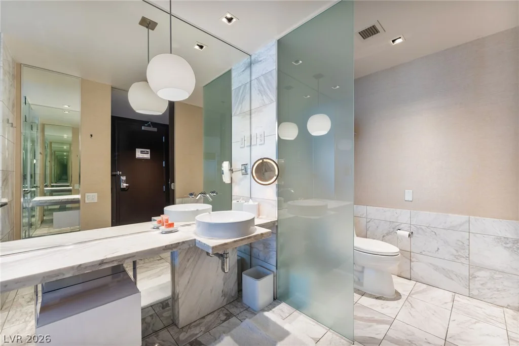 4381 Flamingo, Las Vegas, NV 89103