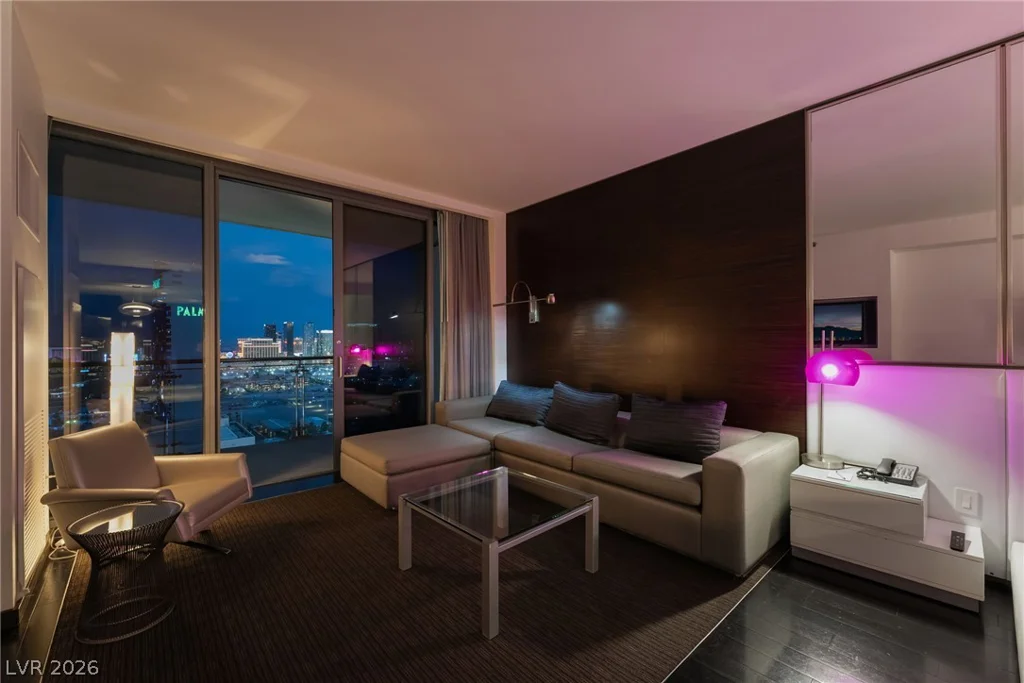 4381 Flamingo, Las Vegas, NV 89103