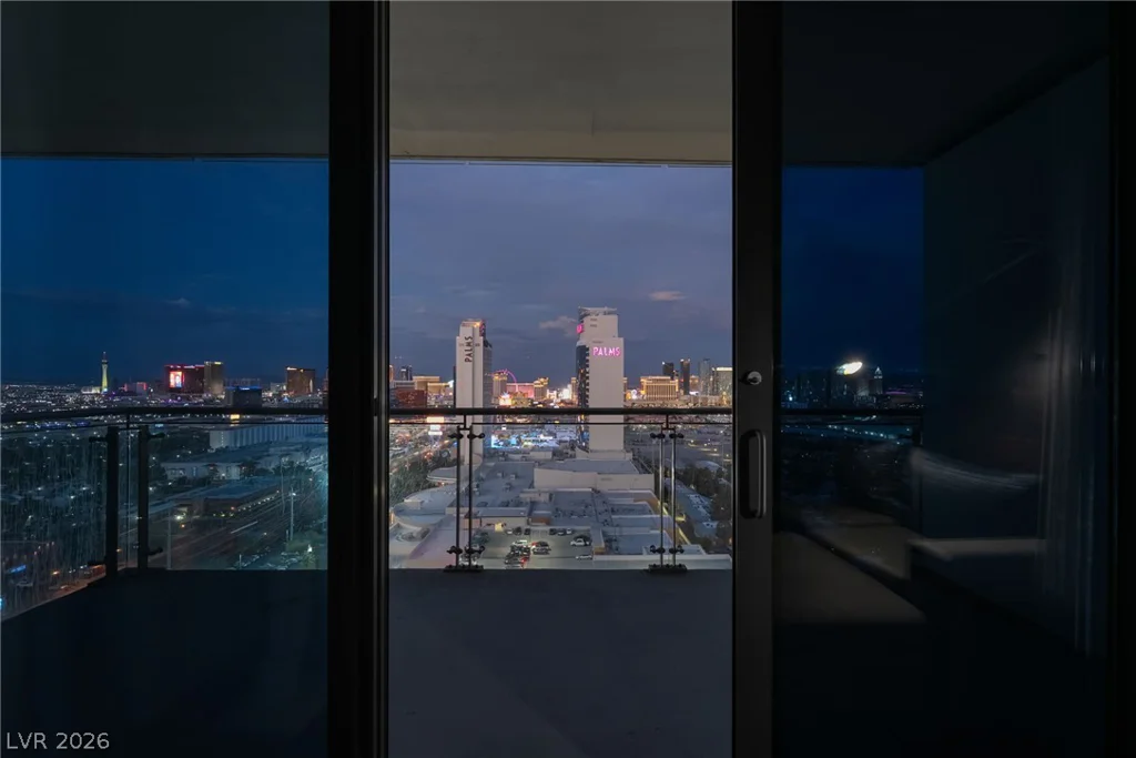4381 Flamingo, Las Vegas, NV 89103