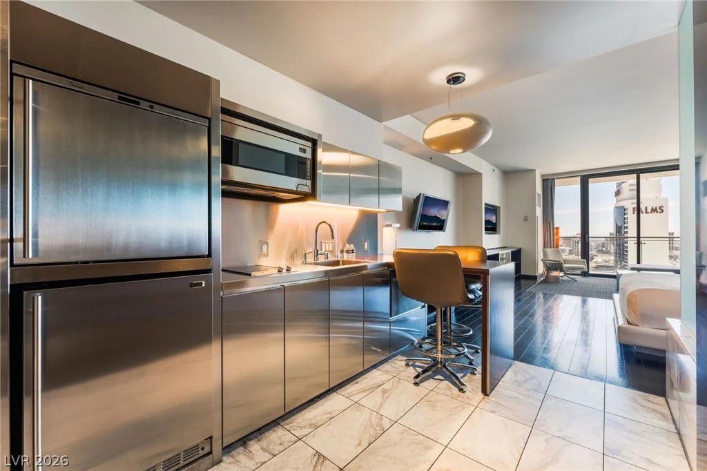 4381 Flamingo, Las Vegas, NV 89103