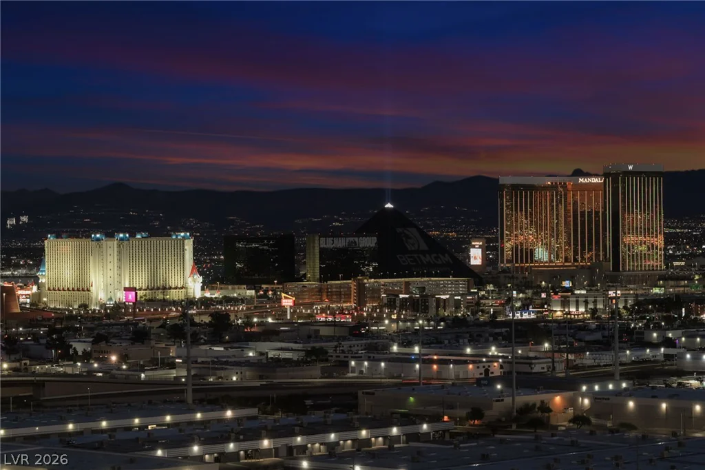4381 Flamingo, Las Vegas, NV 89103