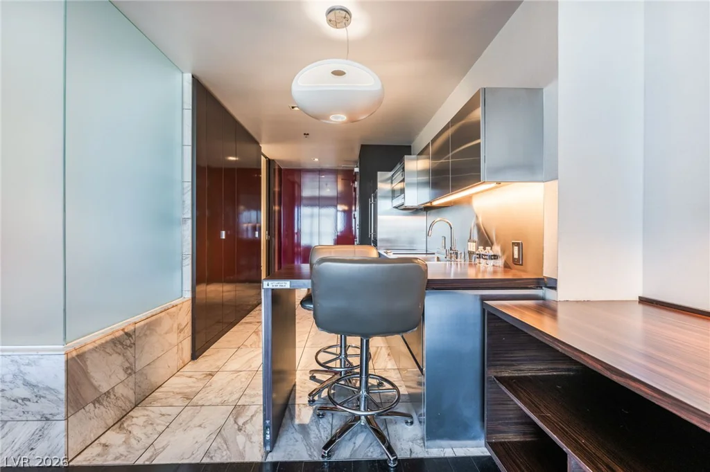 4381 Flamingo, Las Vegas, NV 89103