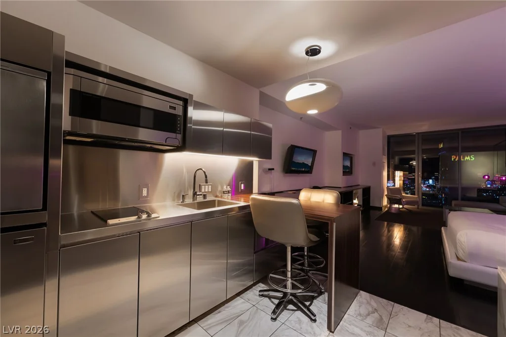 4381 Flamingo, Las Vegas, NV 89103