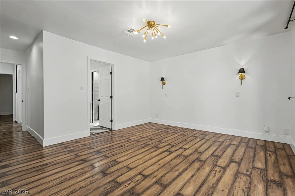 1888 Viking, Las Vegas, NV 89169