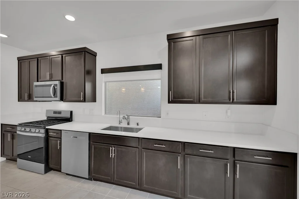 5840 Becklow Gardens, Las Vegas, NV 89141