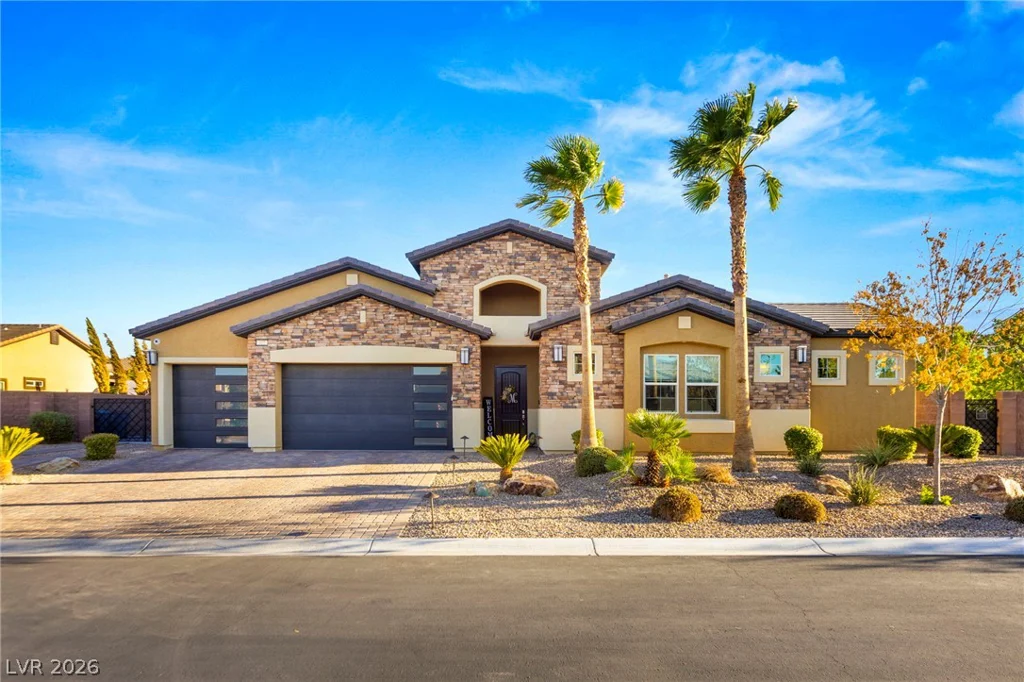 327 Castle Wynd, Las Vegas, NV 89183