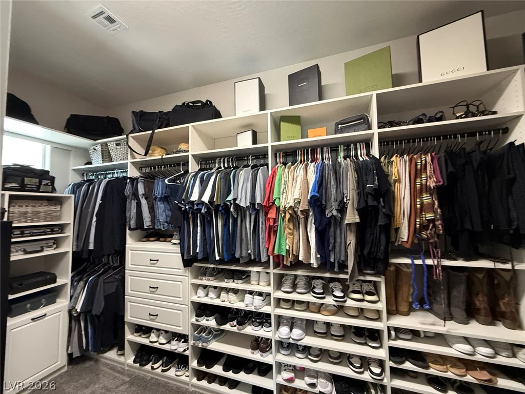 327 Castle Wynd, Las Vegas, NV 89183
