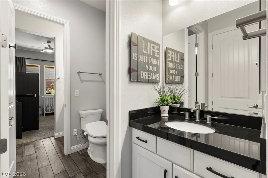 327 Castle Wynd, Las Vegas, NV 89183