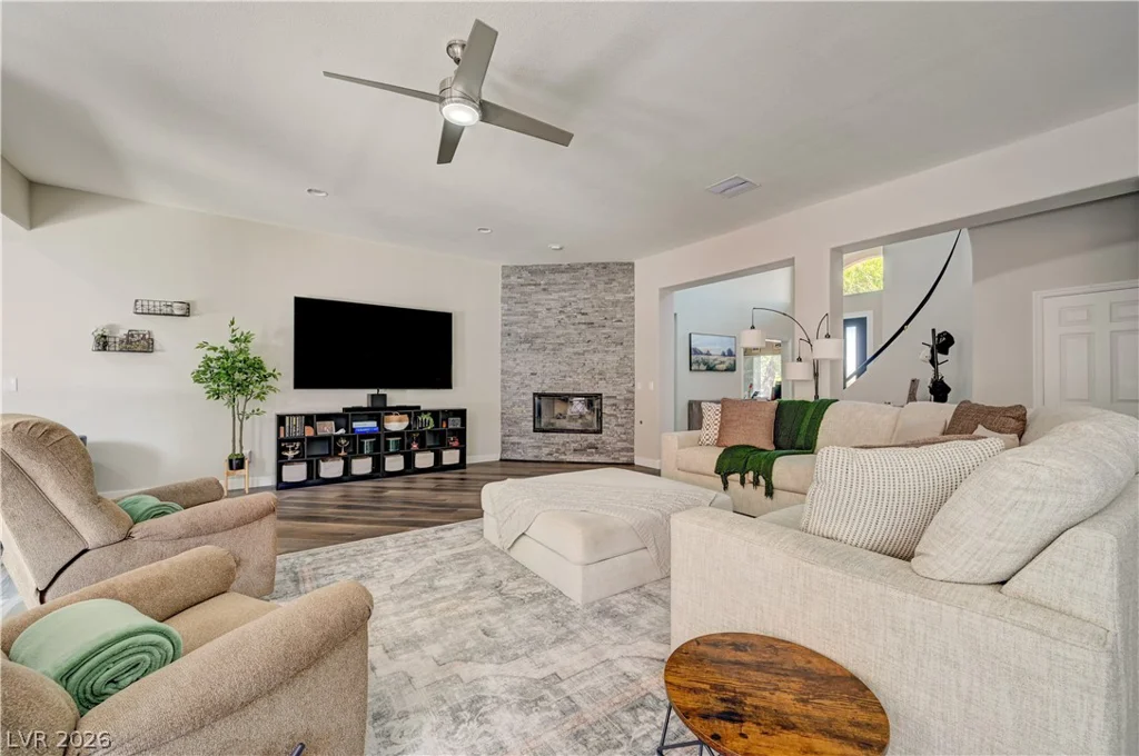 9817 Edgeview, Las Vegas, NV 89134