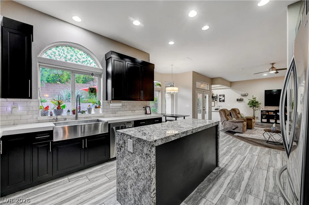 9817 Edgeview, Las Vegas, NV 89134