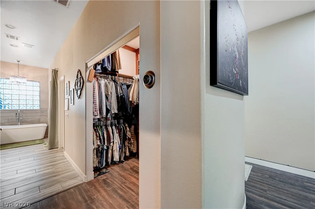 9817 Edgeview, Las Vegas, NV 89134