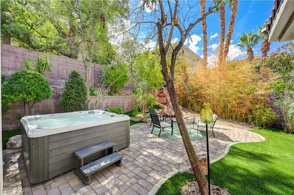 9817 Edgeview, Las Vegas, NV 89134
