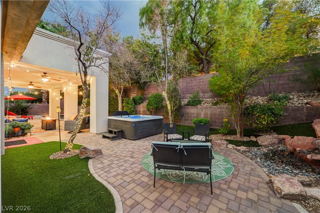 9817 Edgeview, Las Vegas, NV 89134