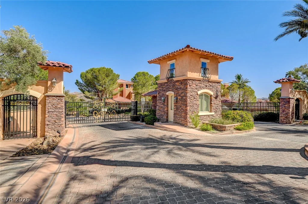 26 Strada Principale, Henderson, NV 89011