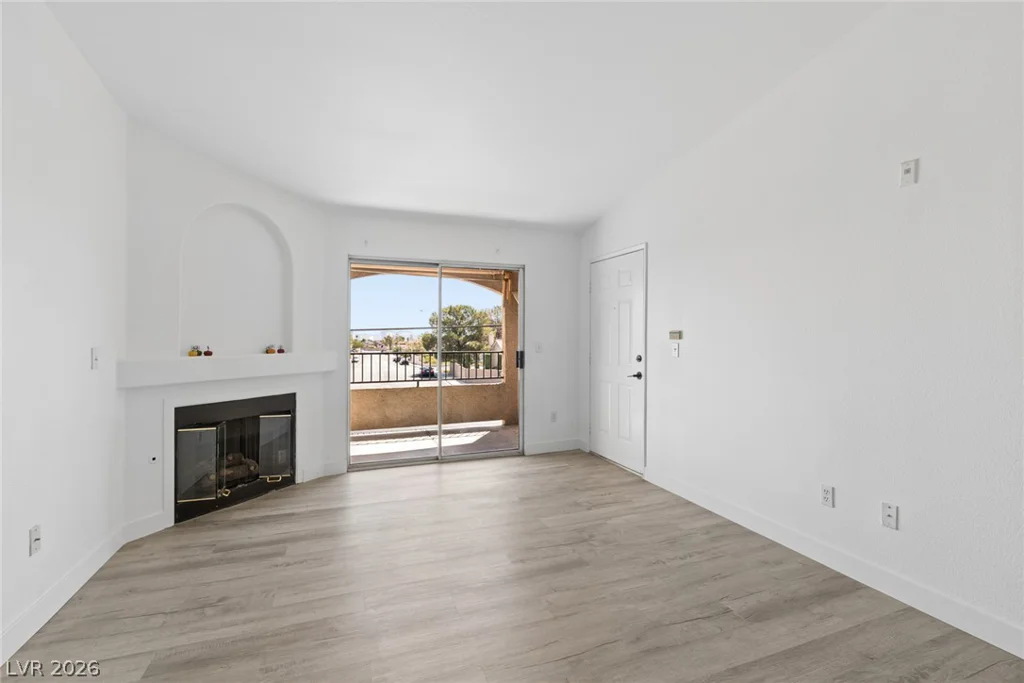 7885 Flamingo, Las Vegas, NV 89147