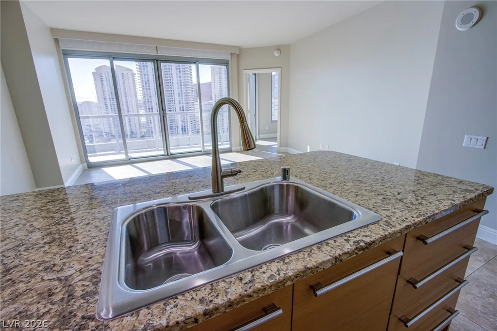 222 Karen, Las Vegas, NV 89109