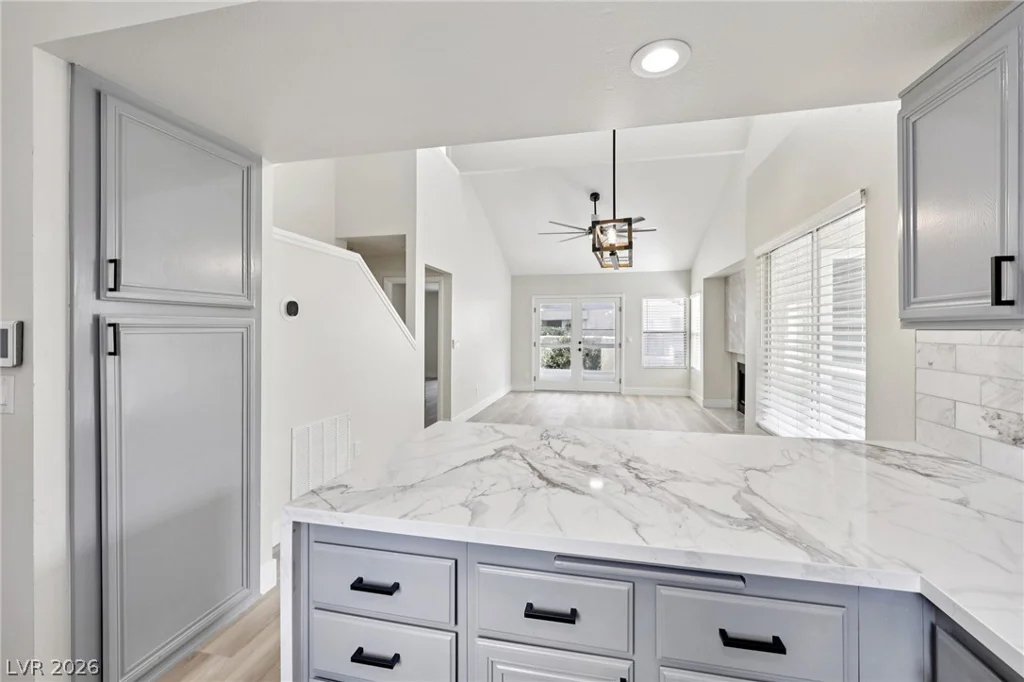 8913 Antioch, Las Vegas, NV 89117